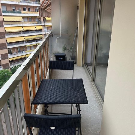 Apartamento Le Borrigo Pick Up Airport Menton Exterior foto
